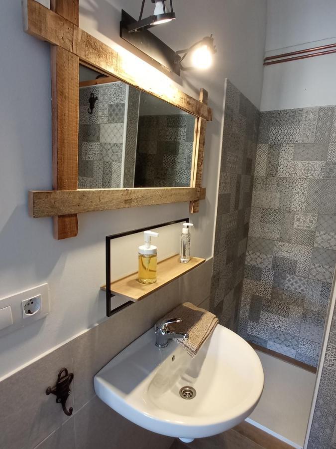 Les Magranes Bed & Breakfast Argelaguer Exteriör bild